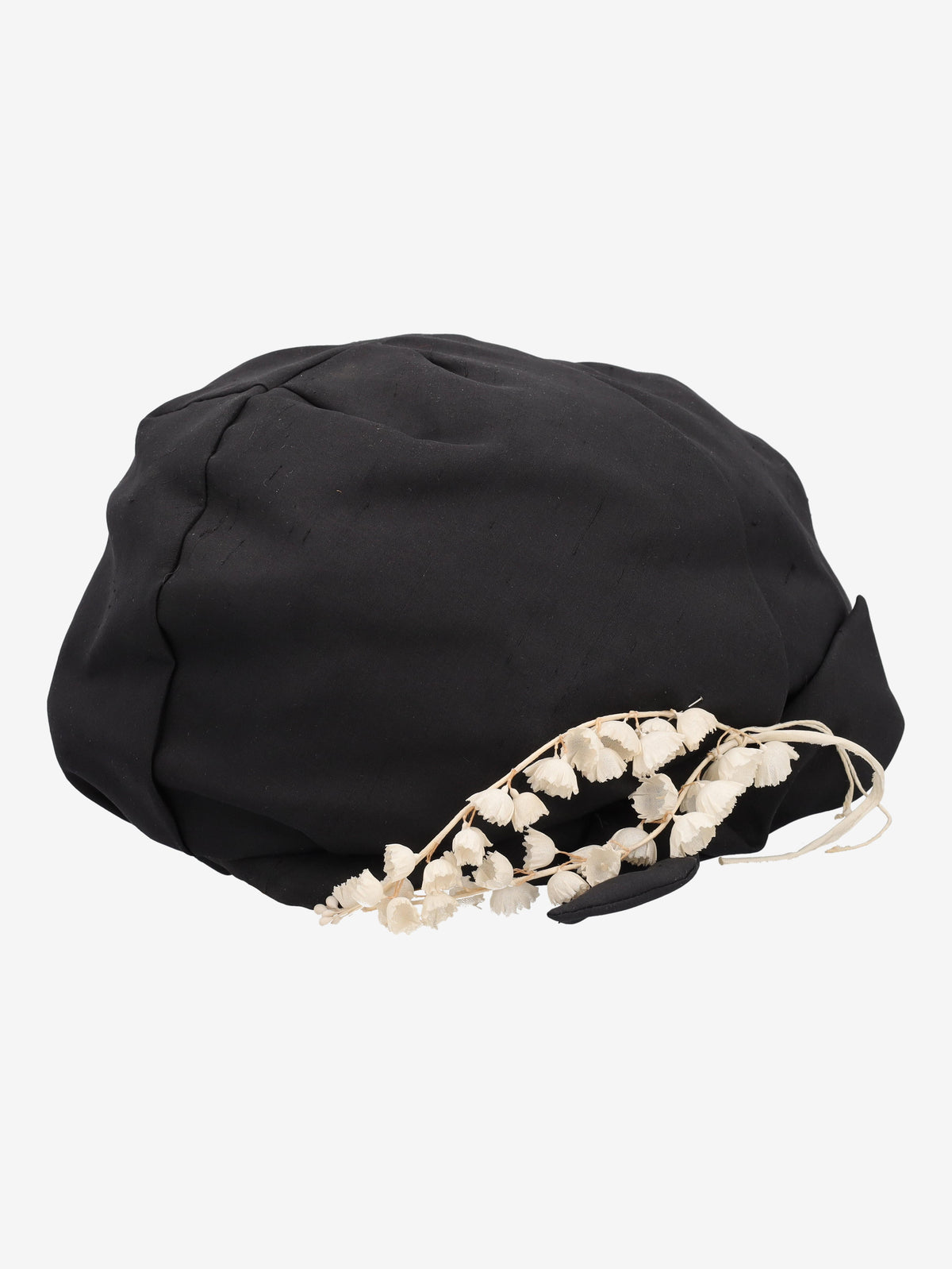 Vintage Black Silk Cloche Hat with Floral Detail M1401171  Vintage 
