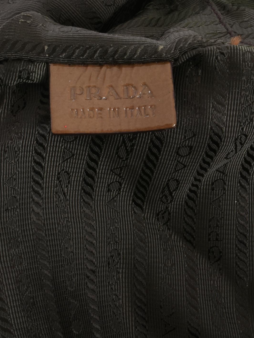 Prada 漆皮旅行箱
