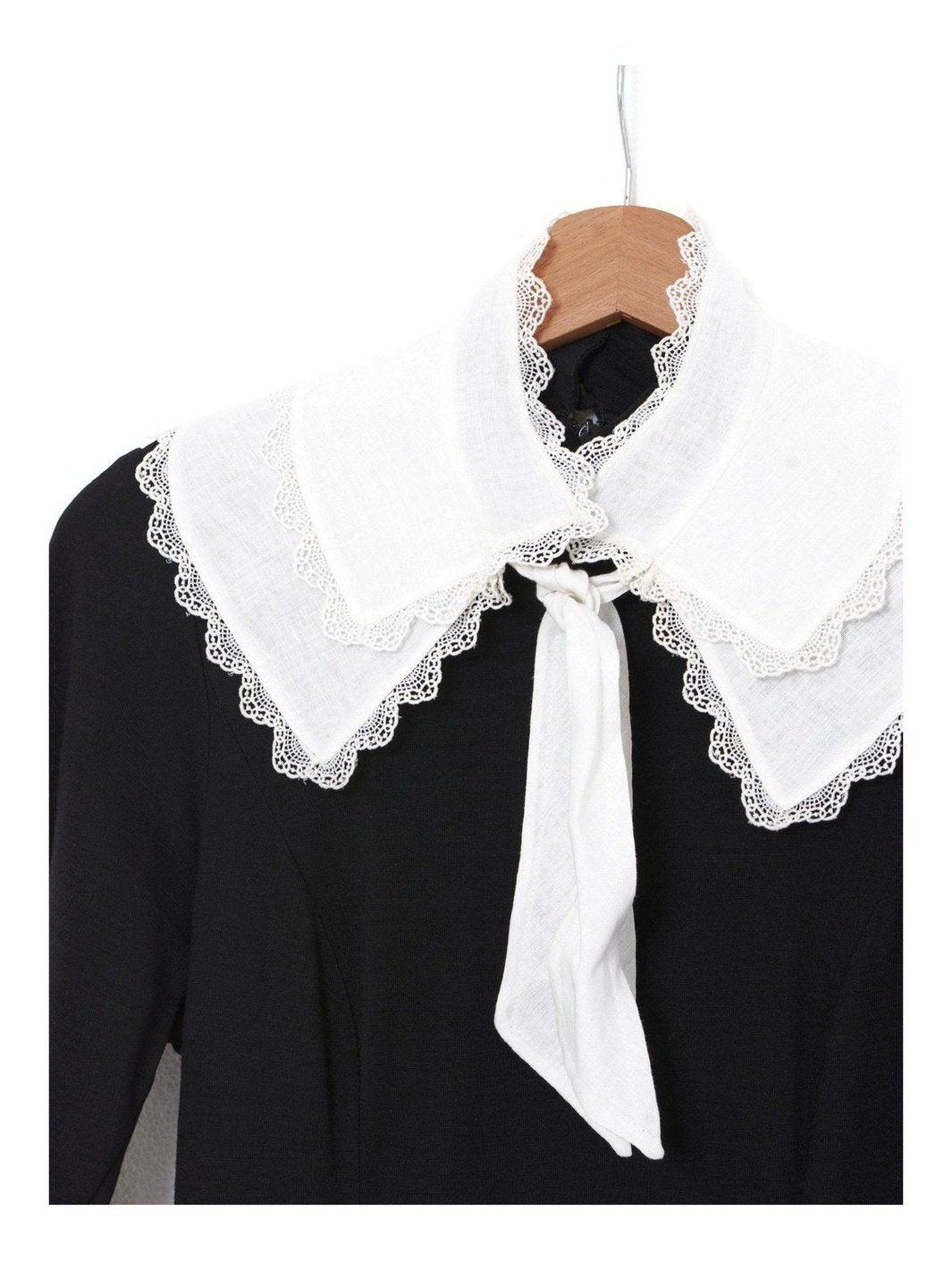 Laura Ashley dress with white collar MR19222.1  Laura Ashley 