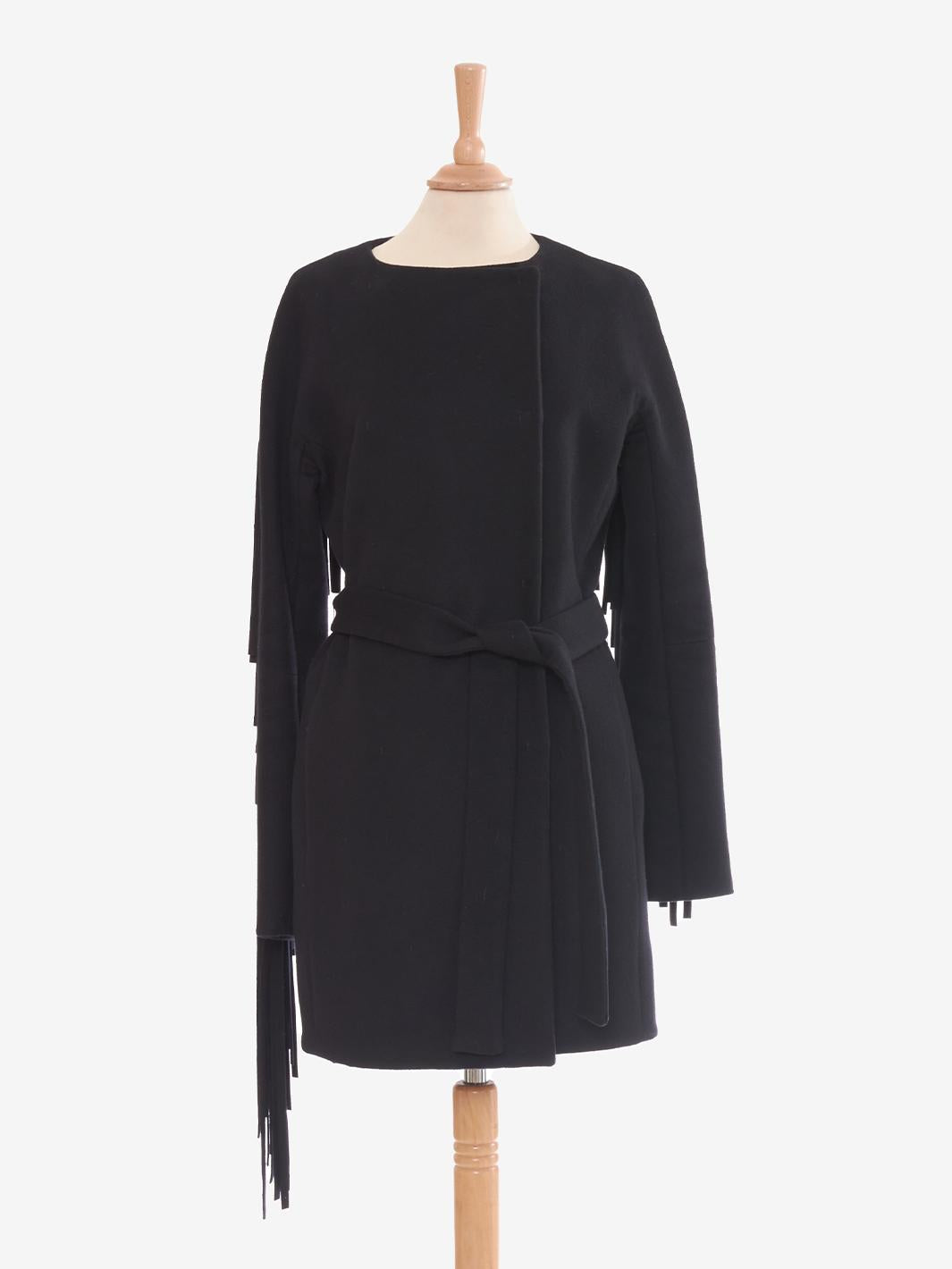 Vionnet 带刘海和腰带的大衣