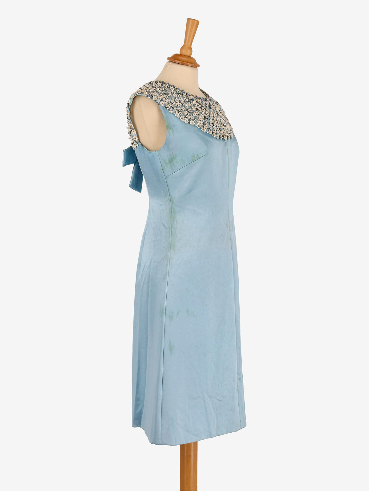 Satin Dress With Embroidered Beaded Flowers - 60s