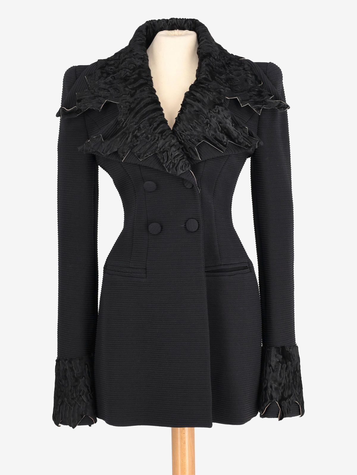 Fendi Black Coat With Shearling Details W2511.60  Fendi 
