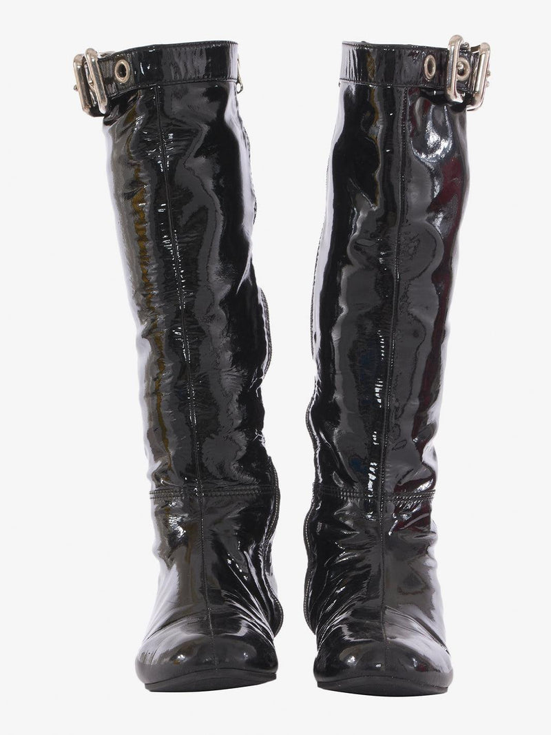 Miu Miu boot in black patent leather, 2000s CVM22.81.21  Miu Miu 