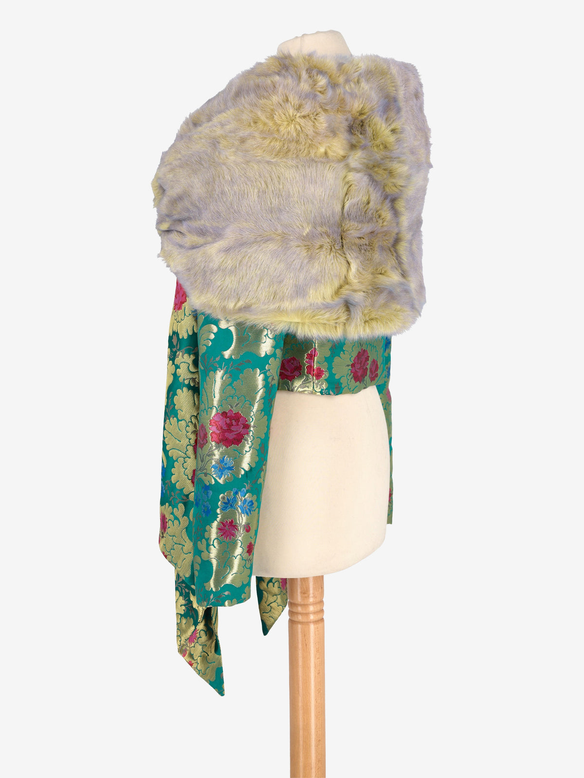 Voyage Oriental Pattern Jacket With Fur W2511.115.02  Voyage 