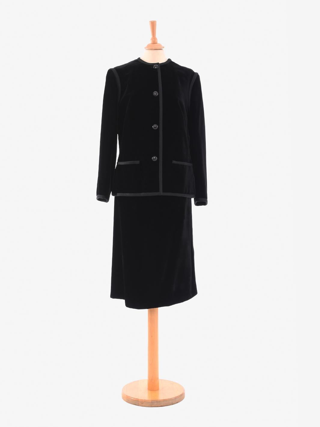 Cavalli e Nastri velvet Suit W22110304  Calabri 