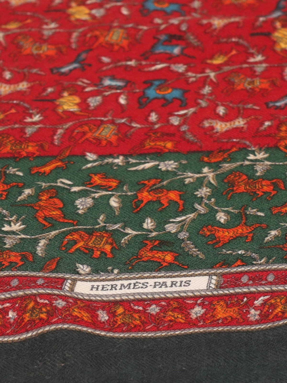 Carré Hermès Chasse En Inde WCV300625.22  Hermès 