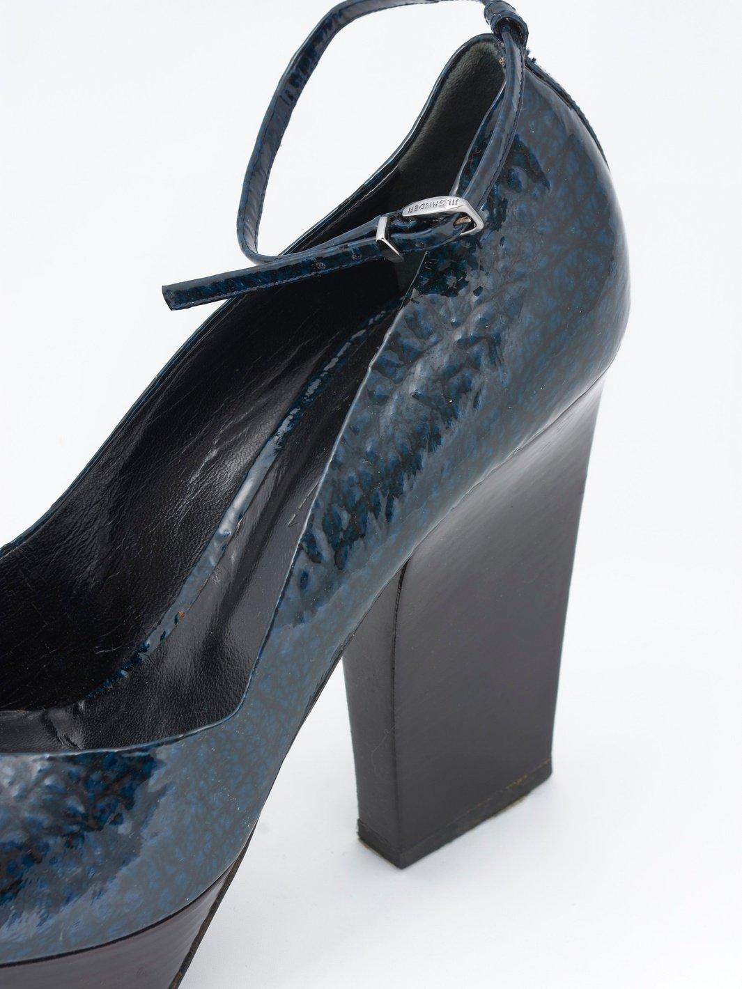 Jil Sander blue patent leather pumps with ankle strap W2203111  Jil Sander 