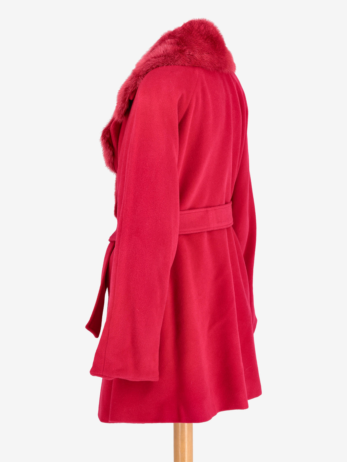 Mondrian Fucsia Fur Coat W2511.115.14  Mondrian 