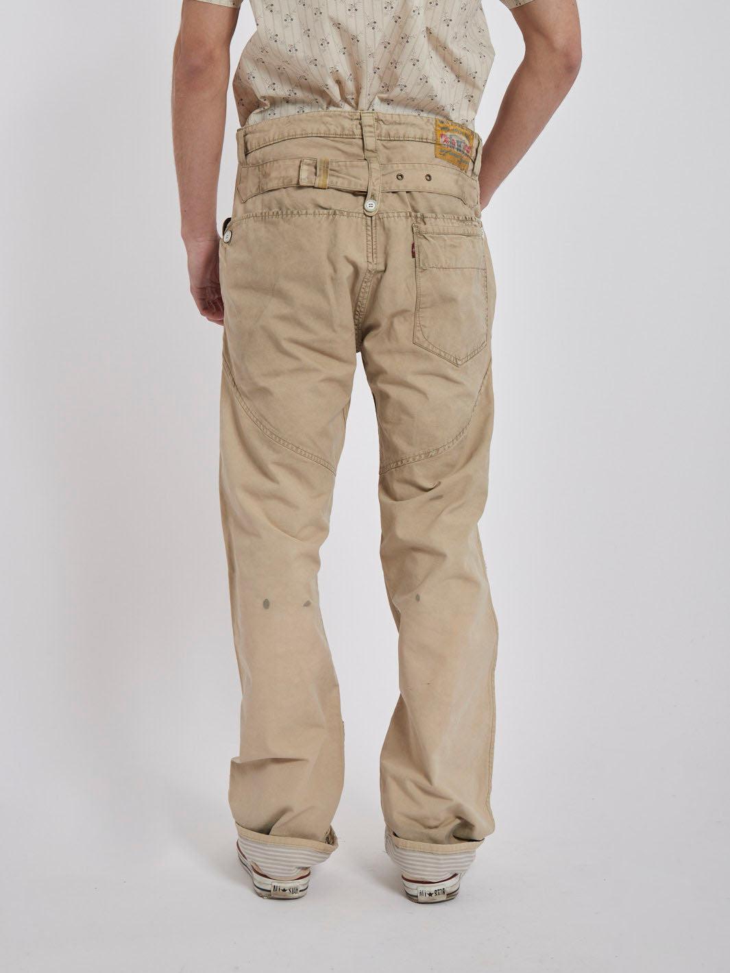 1990s Levi Strauss classic cargo pants in beige W22032402  Levi's 