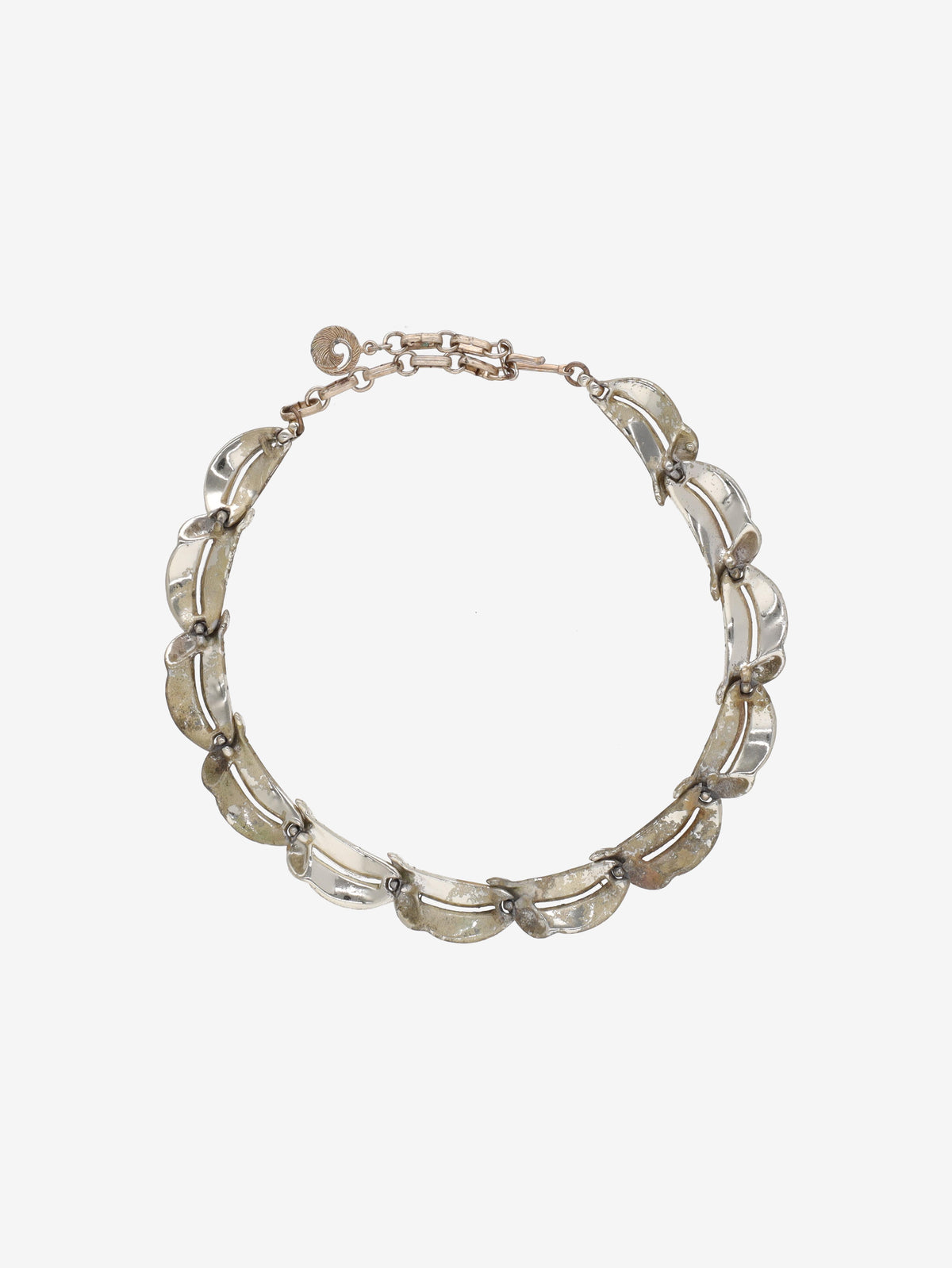 Lisner Vintage 1960s Brushed Gold-Tone Necklace W13426.139  Vintage 