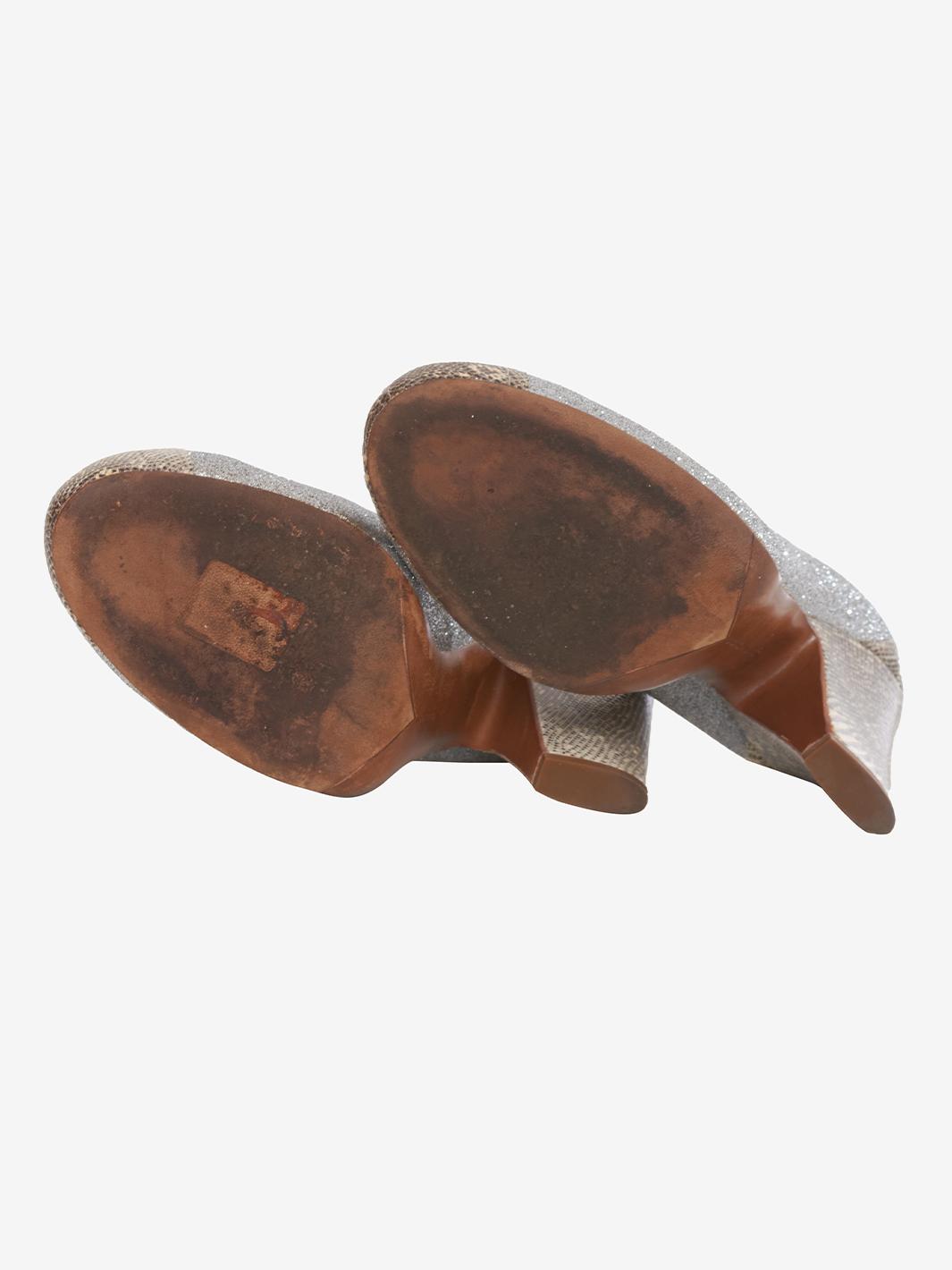 Tabitha Simmons Leather pumps