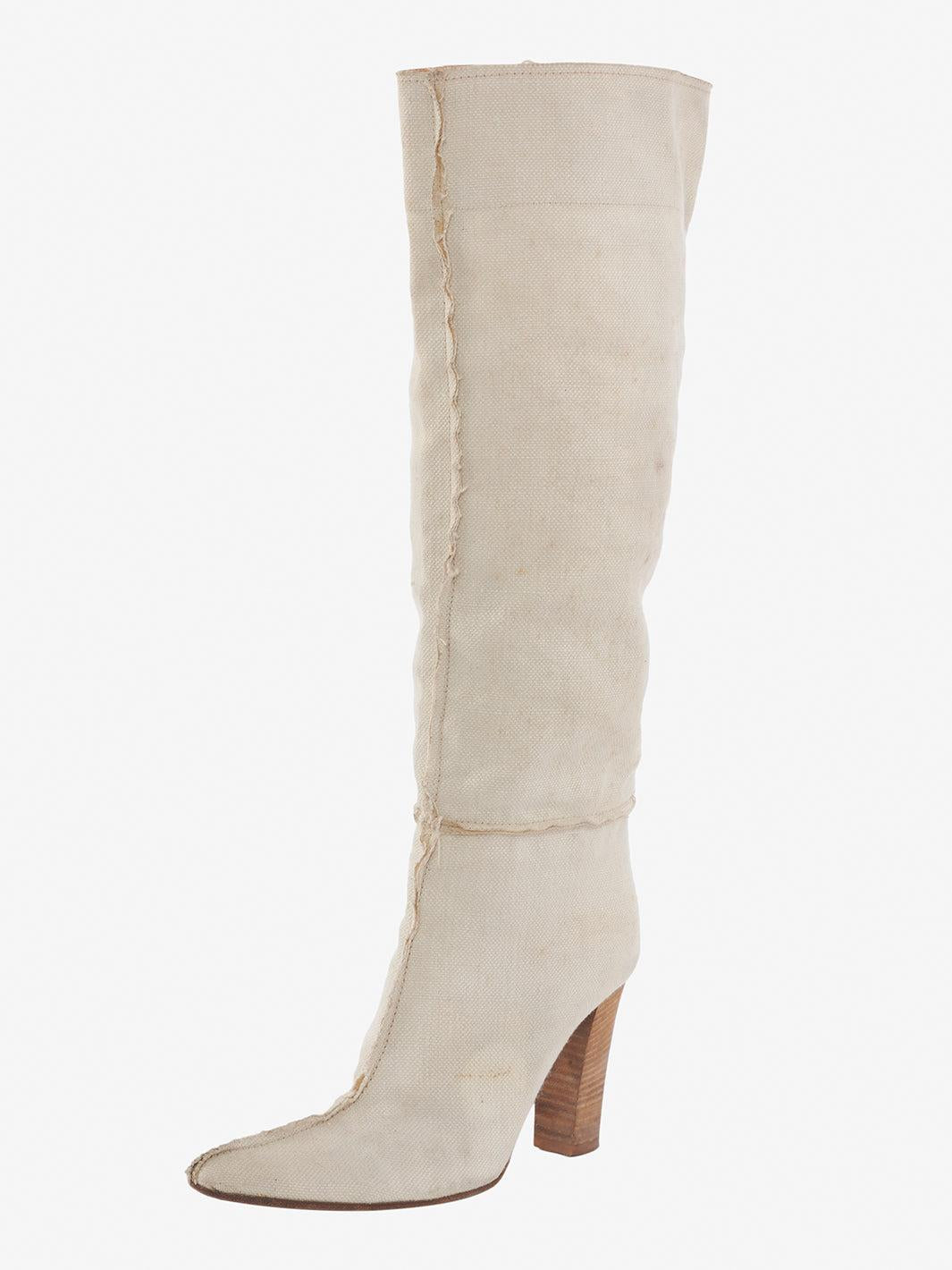 Bottega Veneta pointed boot with wooden heel CVM22.81.7  Bottega Veneta 