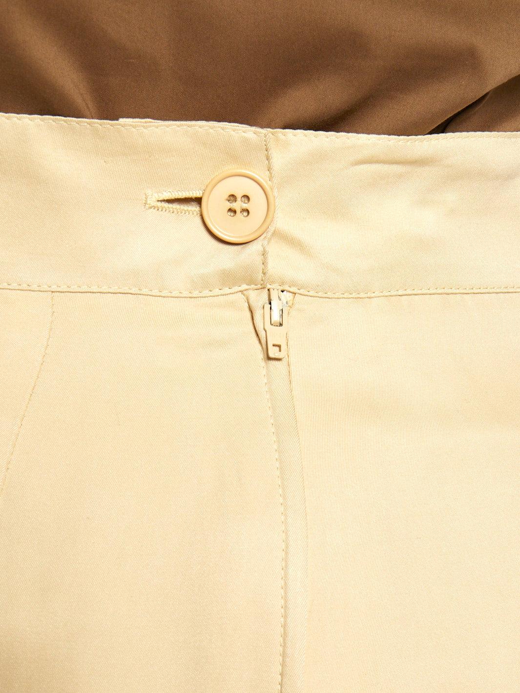 1990s silk cream-coloured skirt with side fastening by Genny BR004512 . Genny 