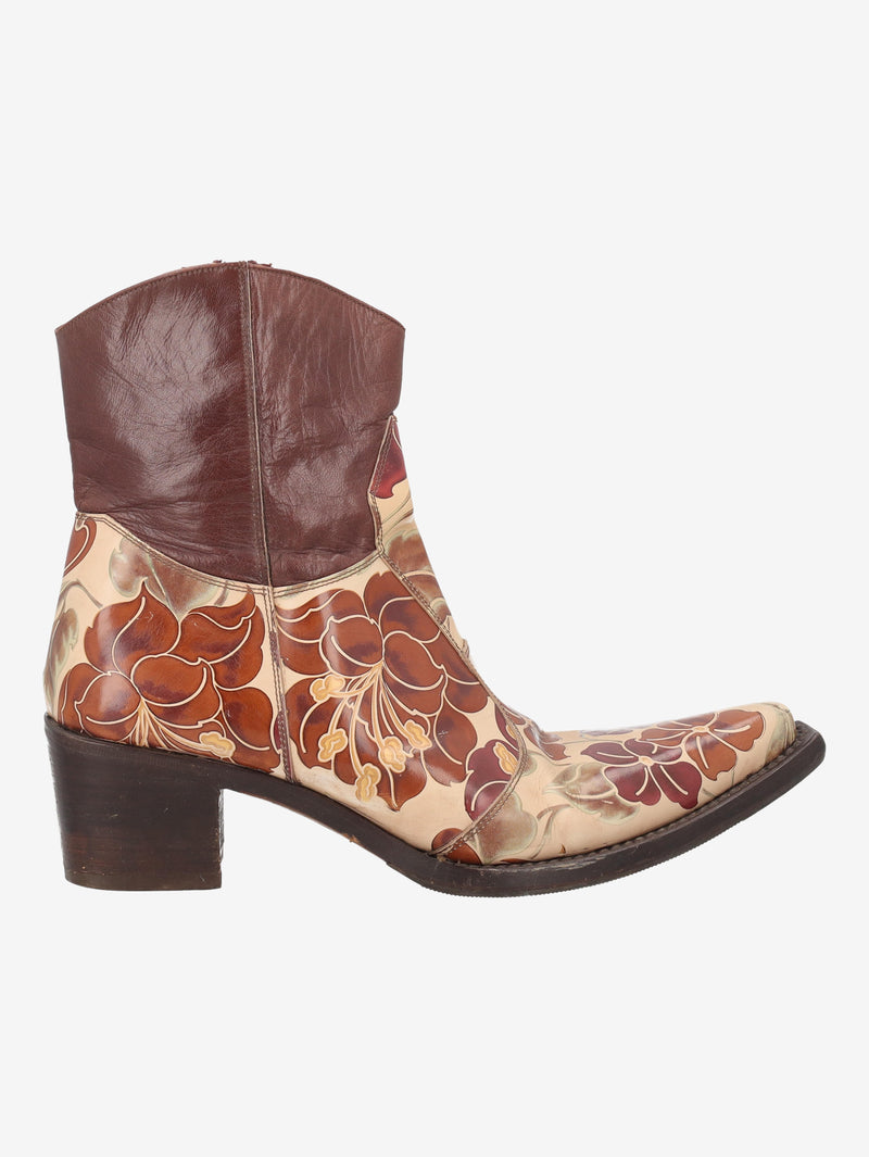 Cowboy Ankle Boots in Brown Leather with a Pattern of Flowers W7426.62  Vintage 