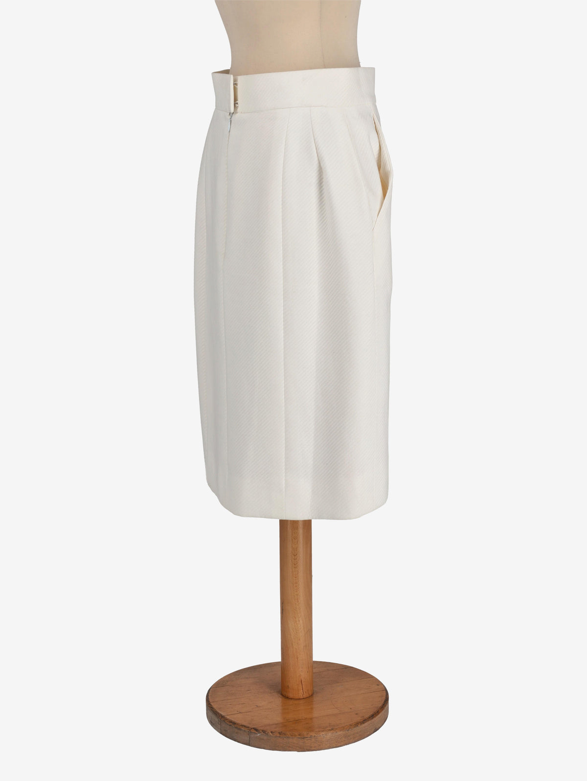 Chanel White Skirt MR120725.10  Chanel 