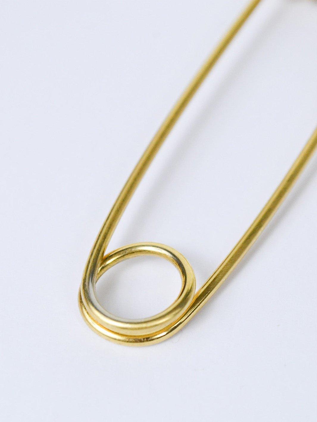 1970s safety pin golden brooch W22051806  Vintage 