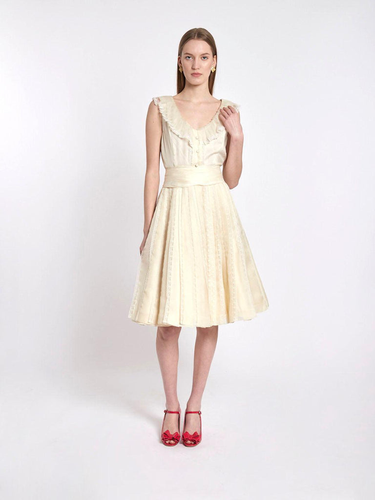 Tailored 1950s dress in ivory silk organza and lace trimmings 2907202119  Vintage 