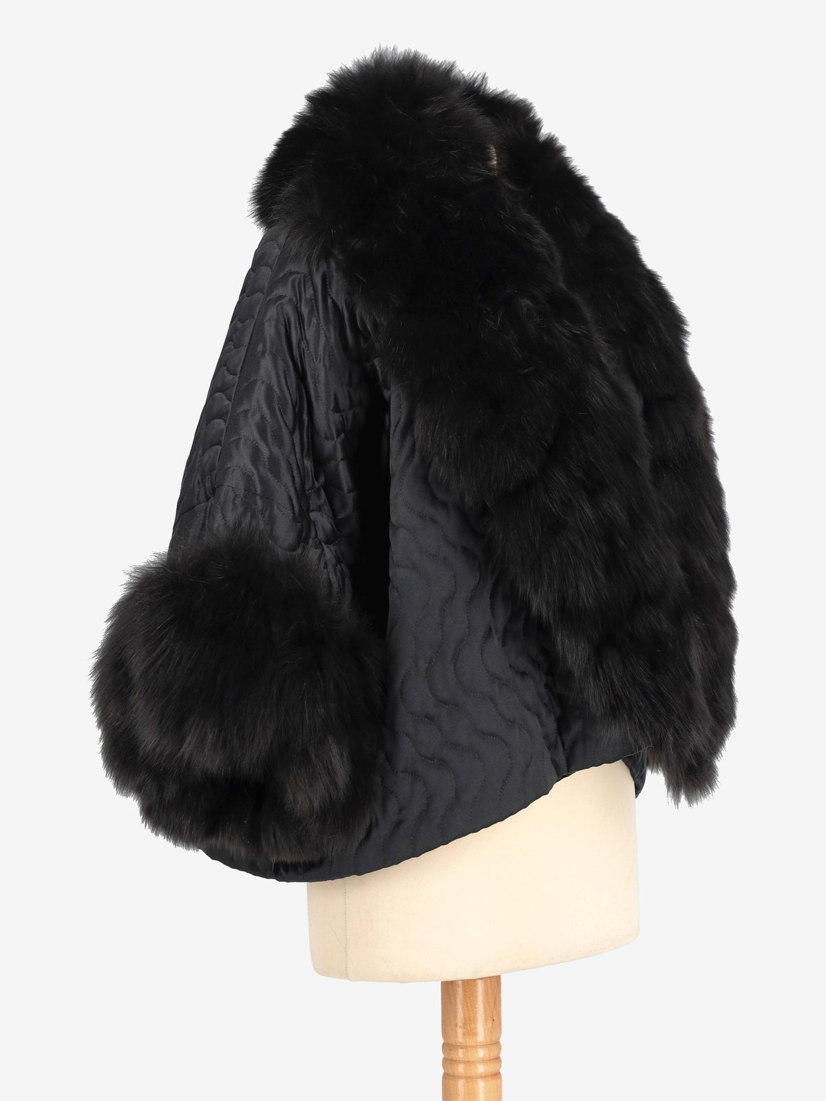 Fendi Fur Cropped Jacket W2511.118.22  Fendi 