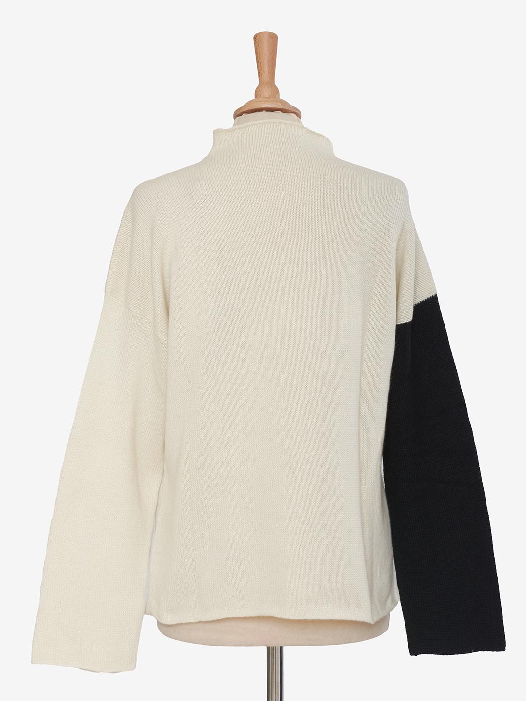 Krizia Tiger Embroidery Sweater