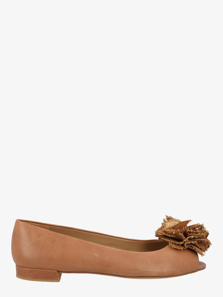 Stuart Weitzman Ballerina With Flower WCV2410106  Stuart Weitzman 