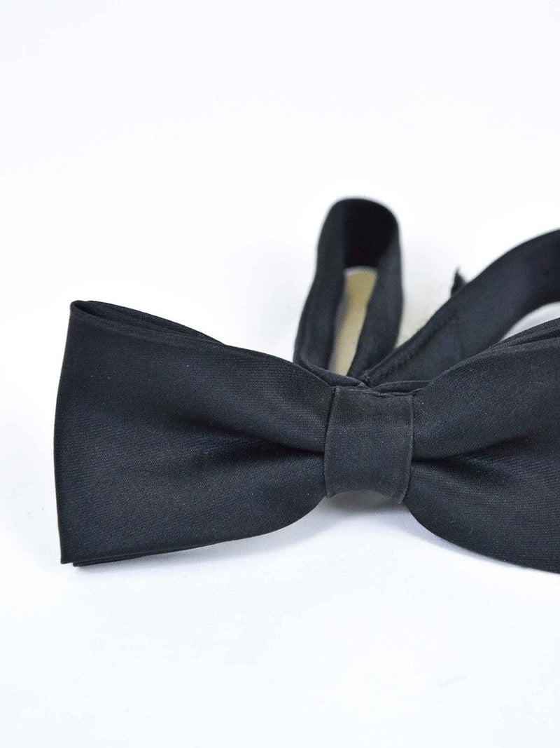 1990s black bow tie with velcro closure W22030631  Vintage 