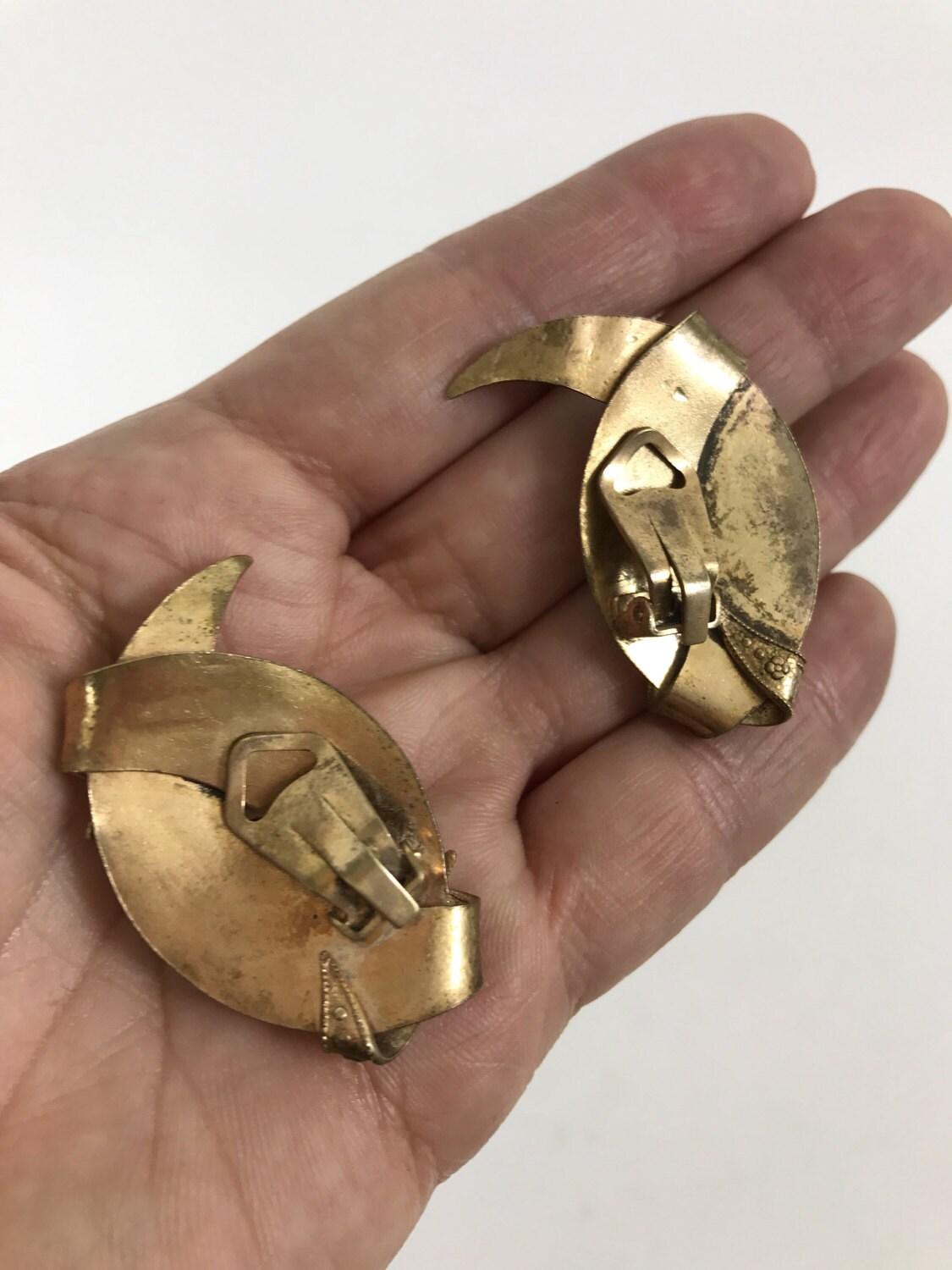 Vintage 1940s Clip-on Earrings MR211985  Vintage 