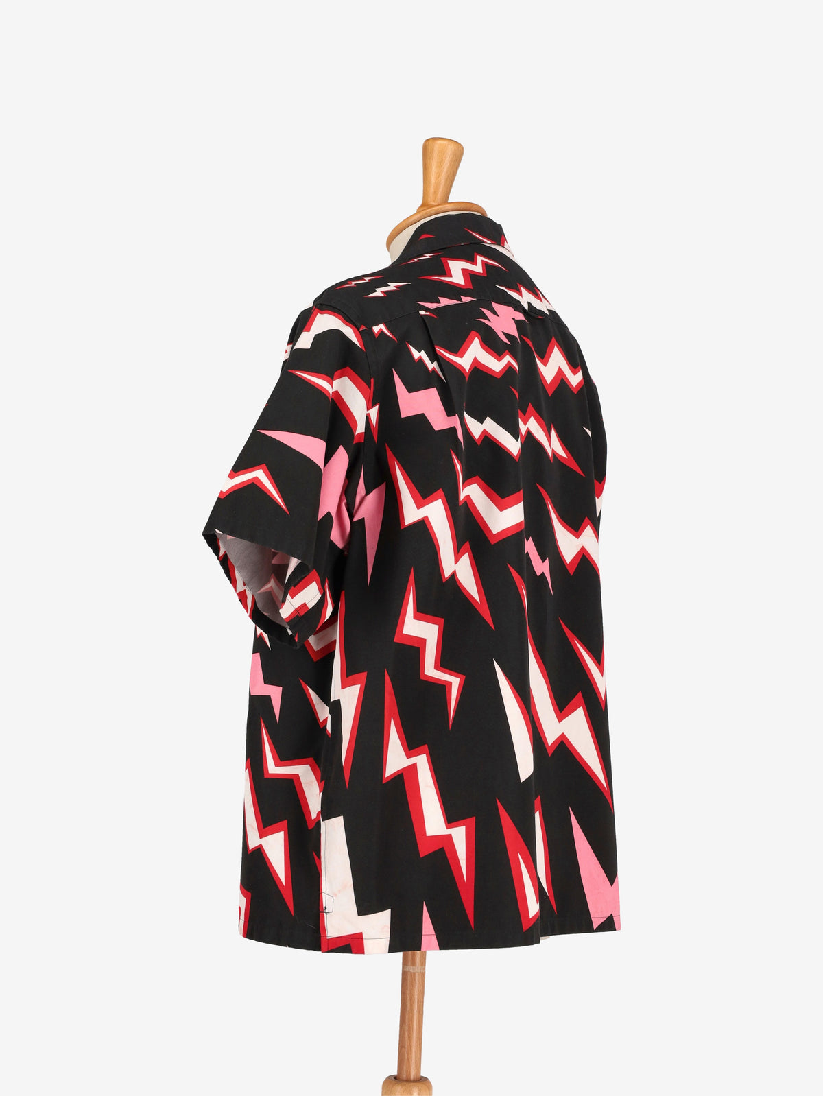 Prada Short-sleeved Shirt. MU250921.70  Prada 