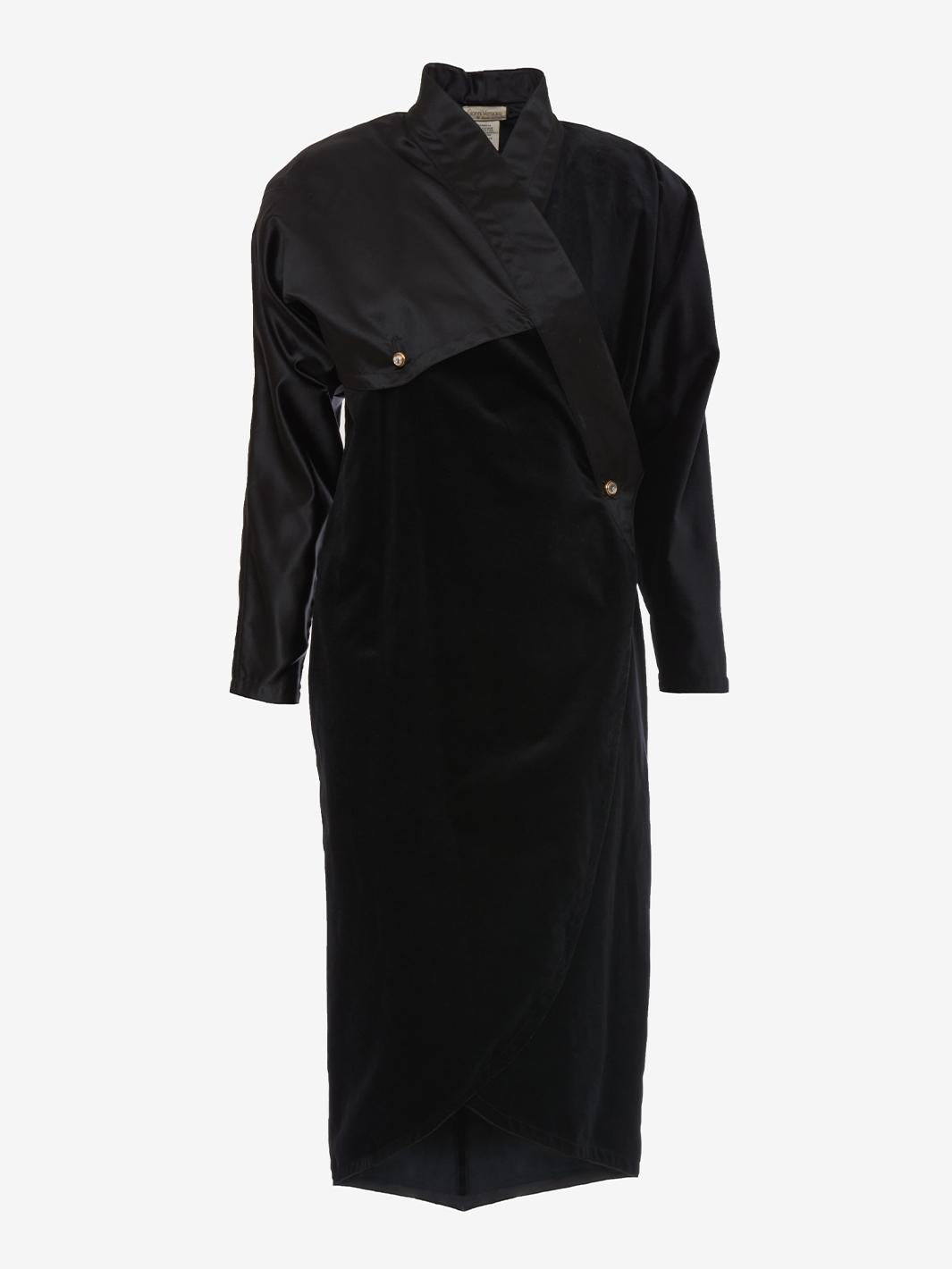 Gianni Versace black velvet and silk dress - Main Image