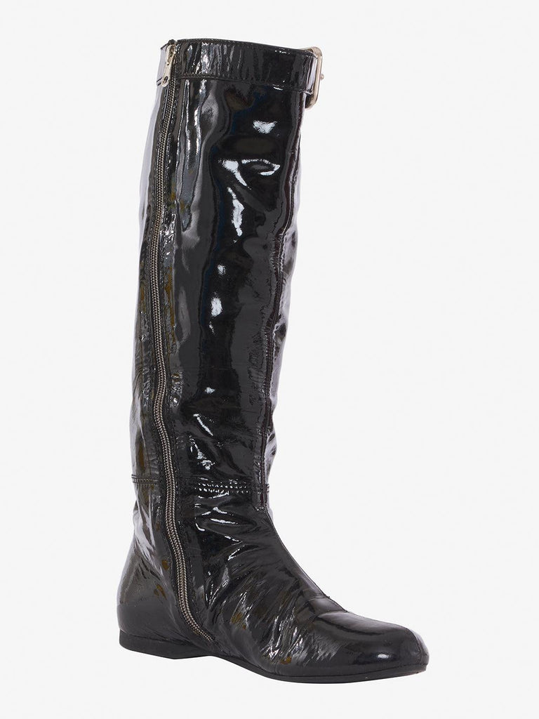 Miu Miu boot in black patent leather, 2000s CVM22.81.21  Miu Miu 