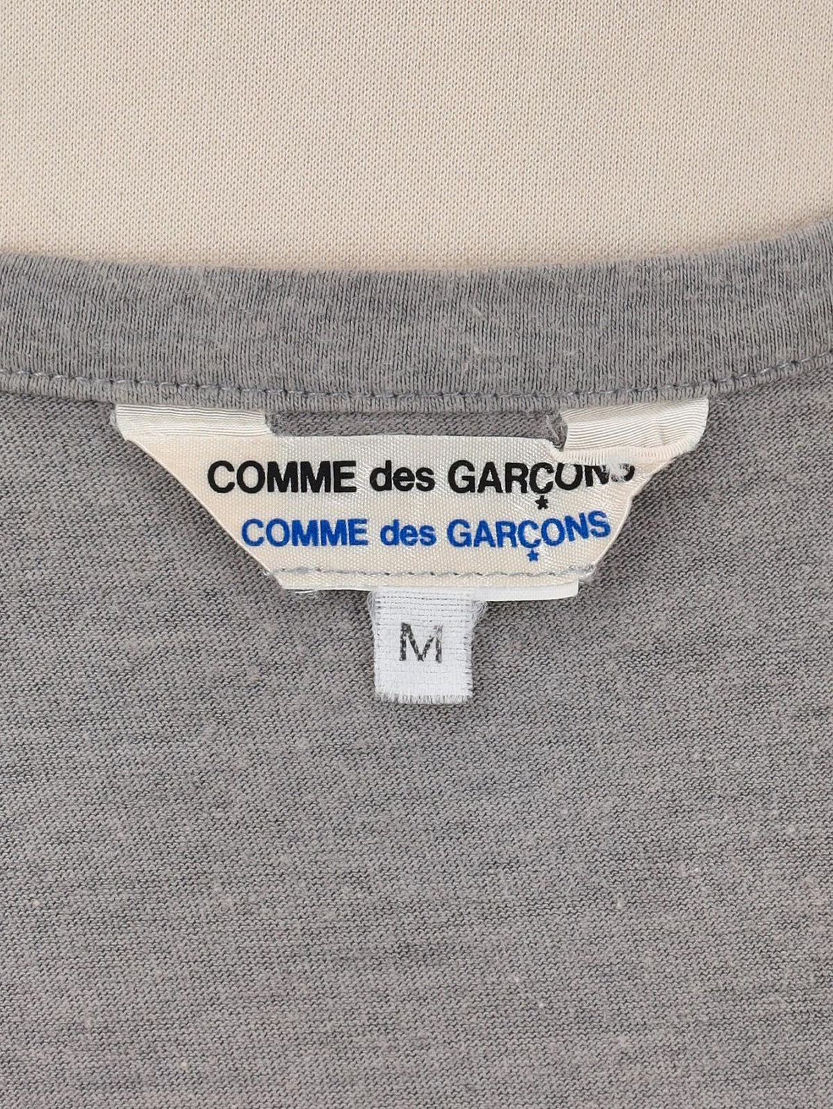 Comme des Garçons Top<BR/> DM10043103  Comme des Garçons 
