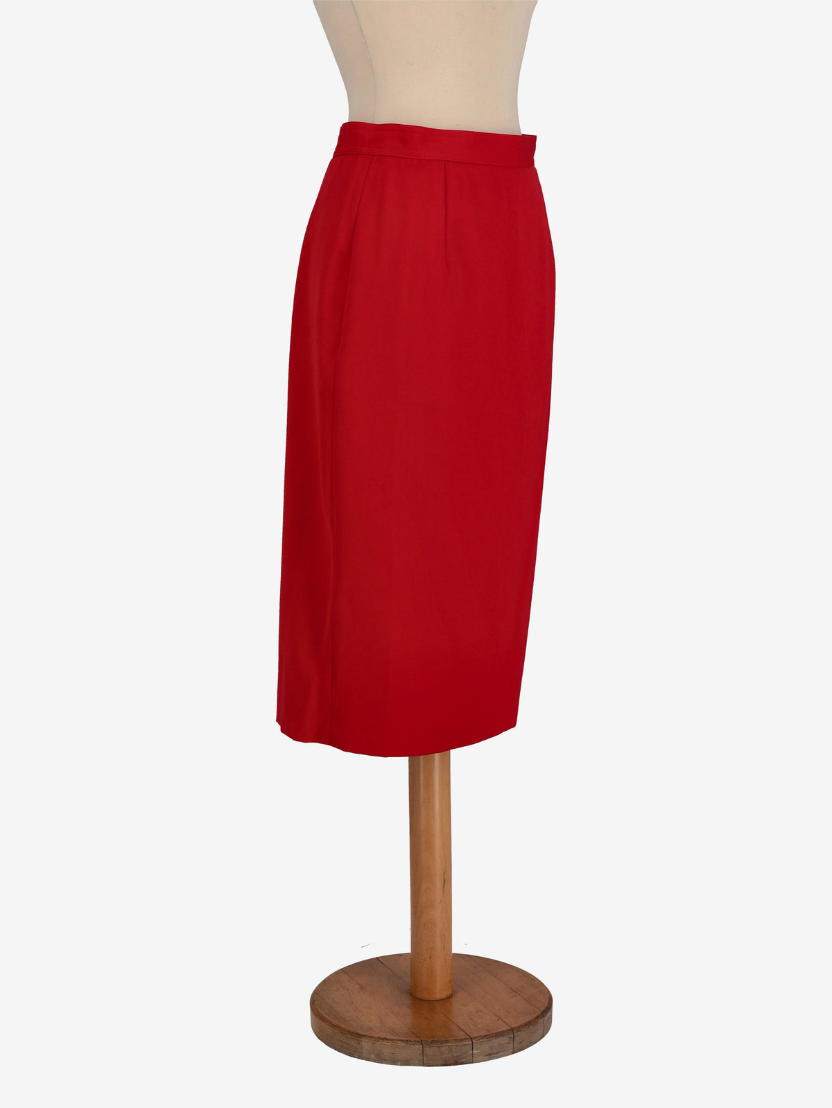 Valentino Miss V Red Skirt MR260725.139  Valentino 