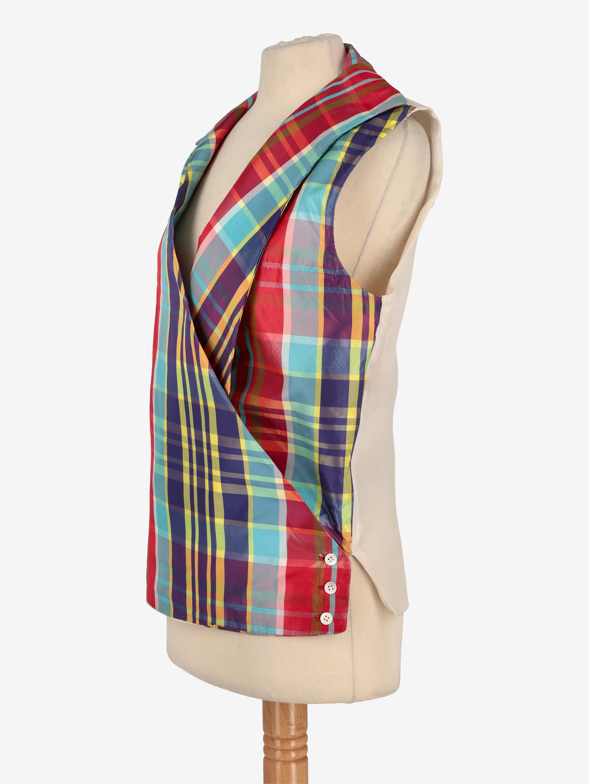 Gianfranco Ferré 1990s Tartan Vest B1602020  Gianfranco Ferré 