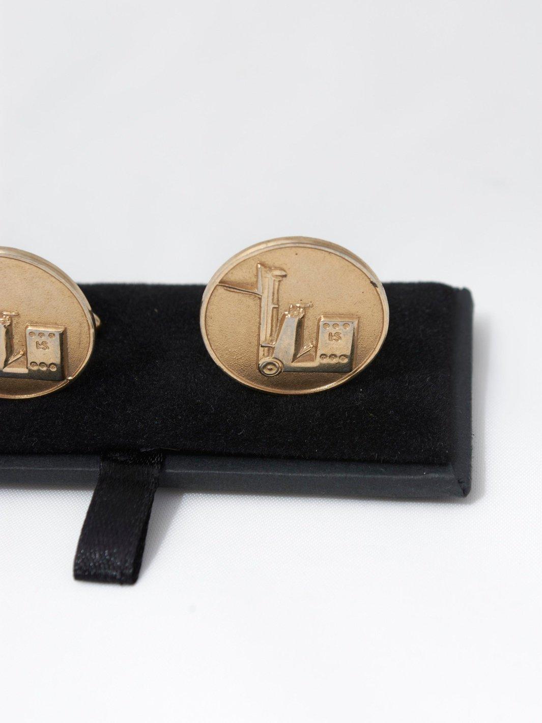 Round cufflinks, 2010 U45.11/132  Vintage 