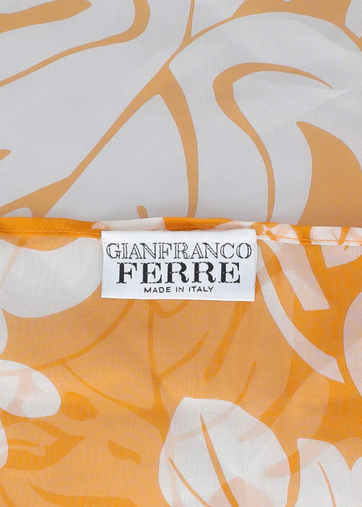 Gianfranco Ferré 丝绸花朵围巾