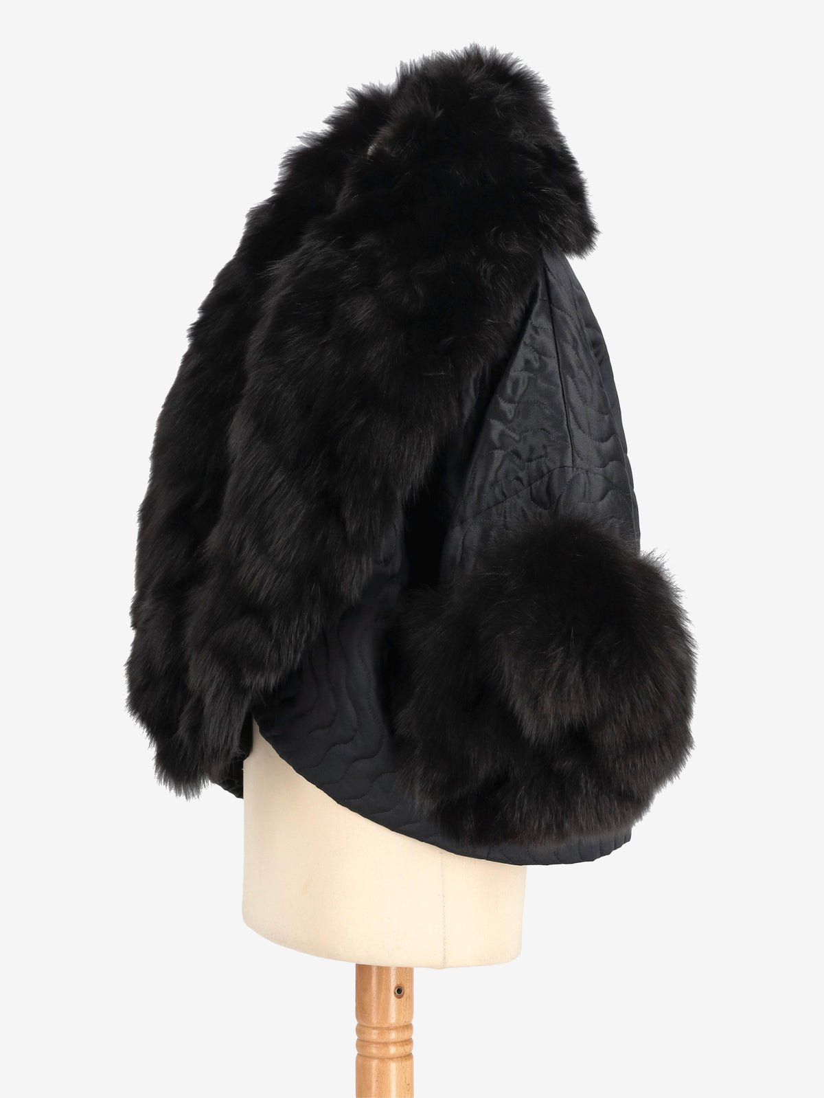 Fendi Fur Cropped Jacket W2511.118.22  Fendi 