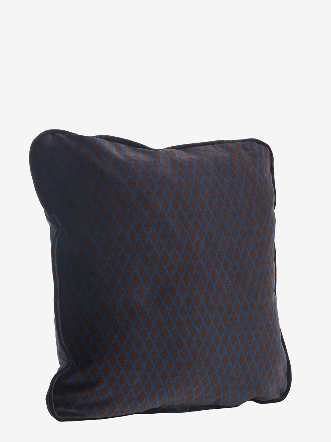 Furnishing pillow