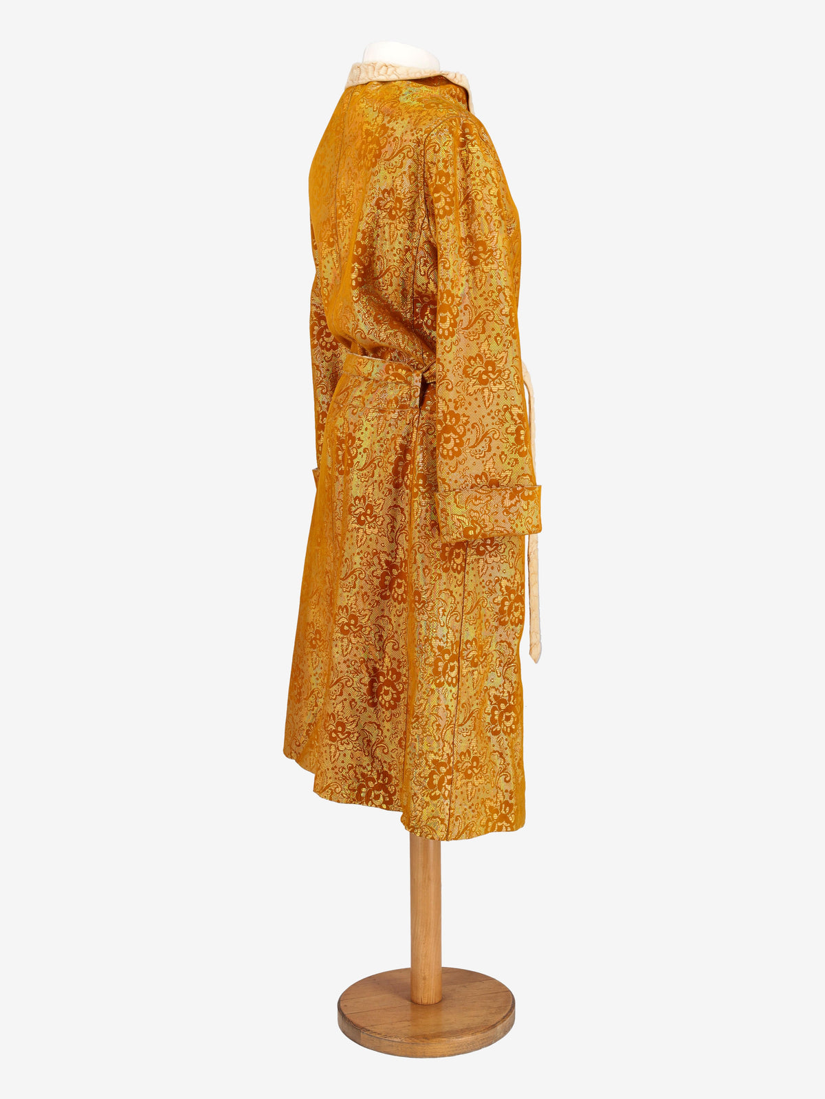 Voyage Investi nell'originale cappotto in pelle di agnello