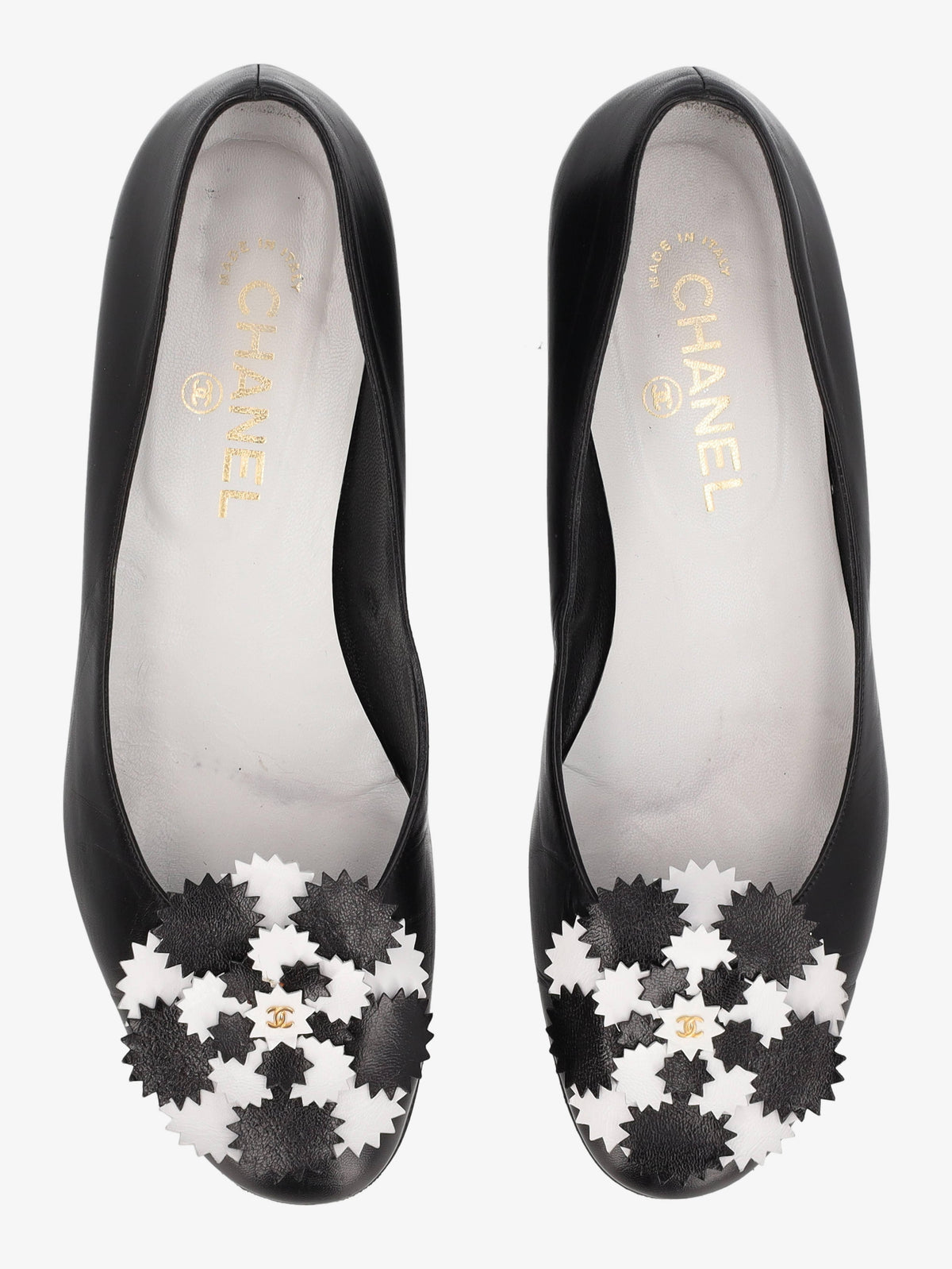 Chanel Leather Ballerina Shoes WCV24101010  Chanel 