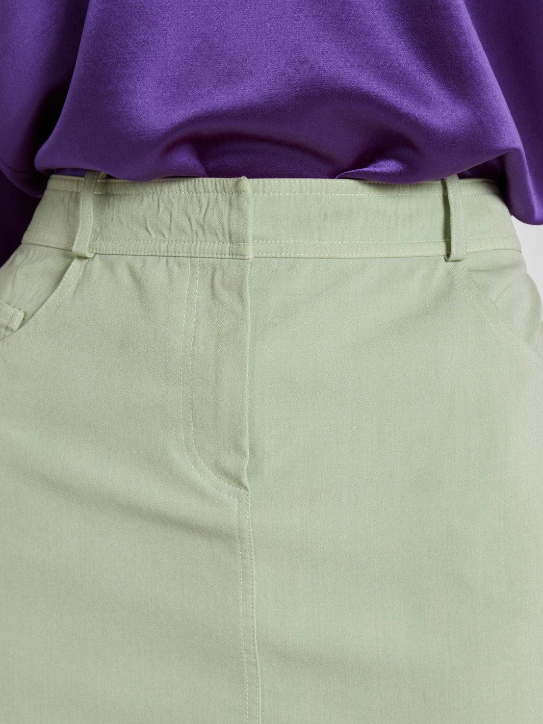 1990s Christian Dior midi skirt in pistachio green W2202257  Christian Dior 