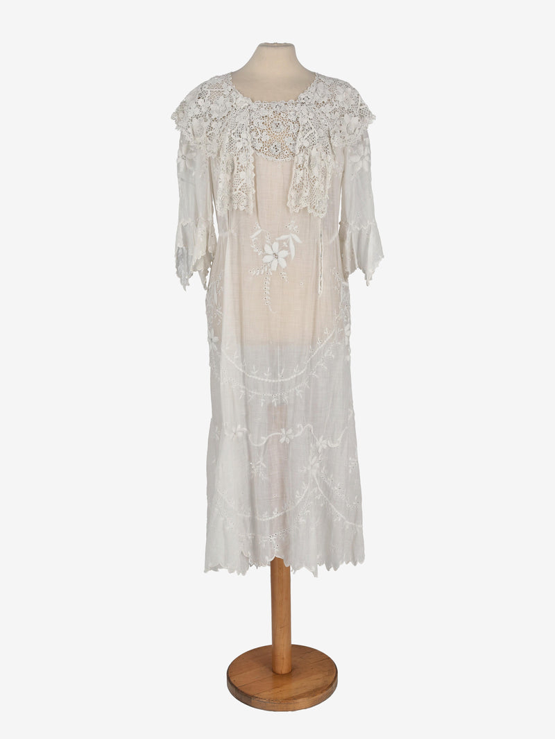 Antique 1800s Lace Nightgown L0000014  Vintage 