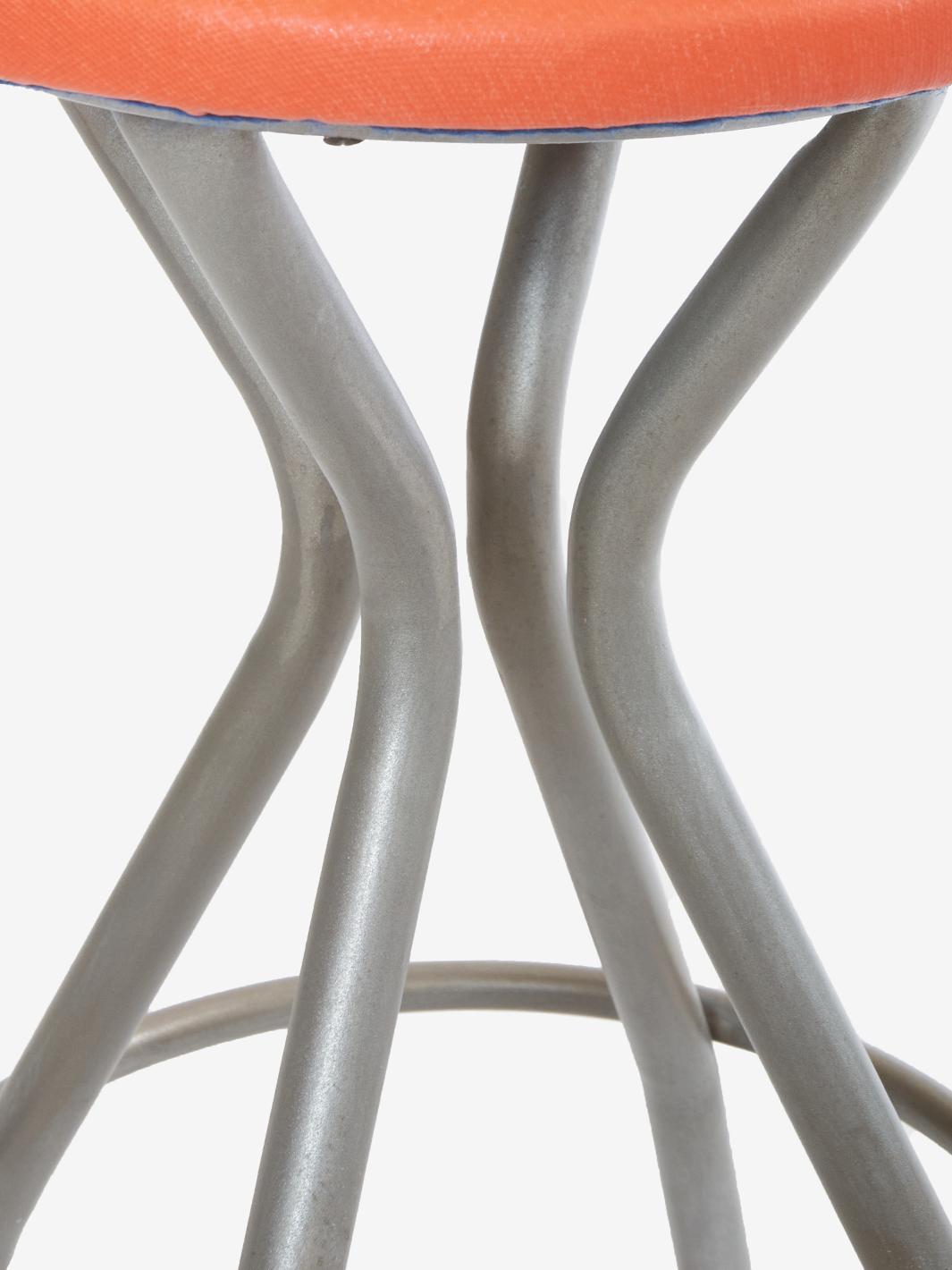 Iron stool WCV23041119  Cavalli e Nastri 