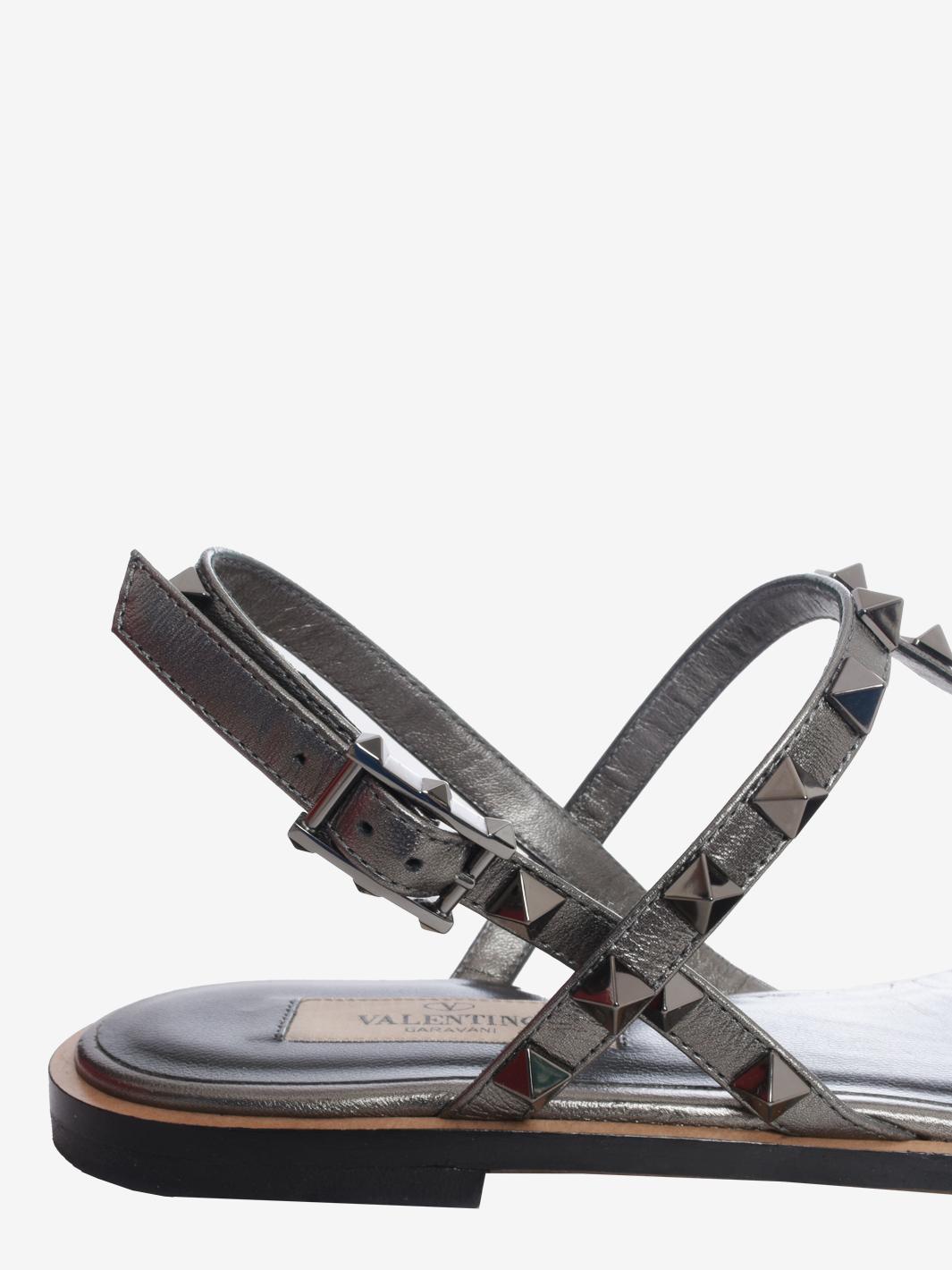 Valentino 银色铆钉凉鞋