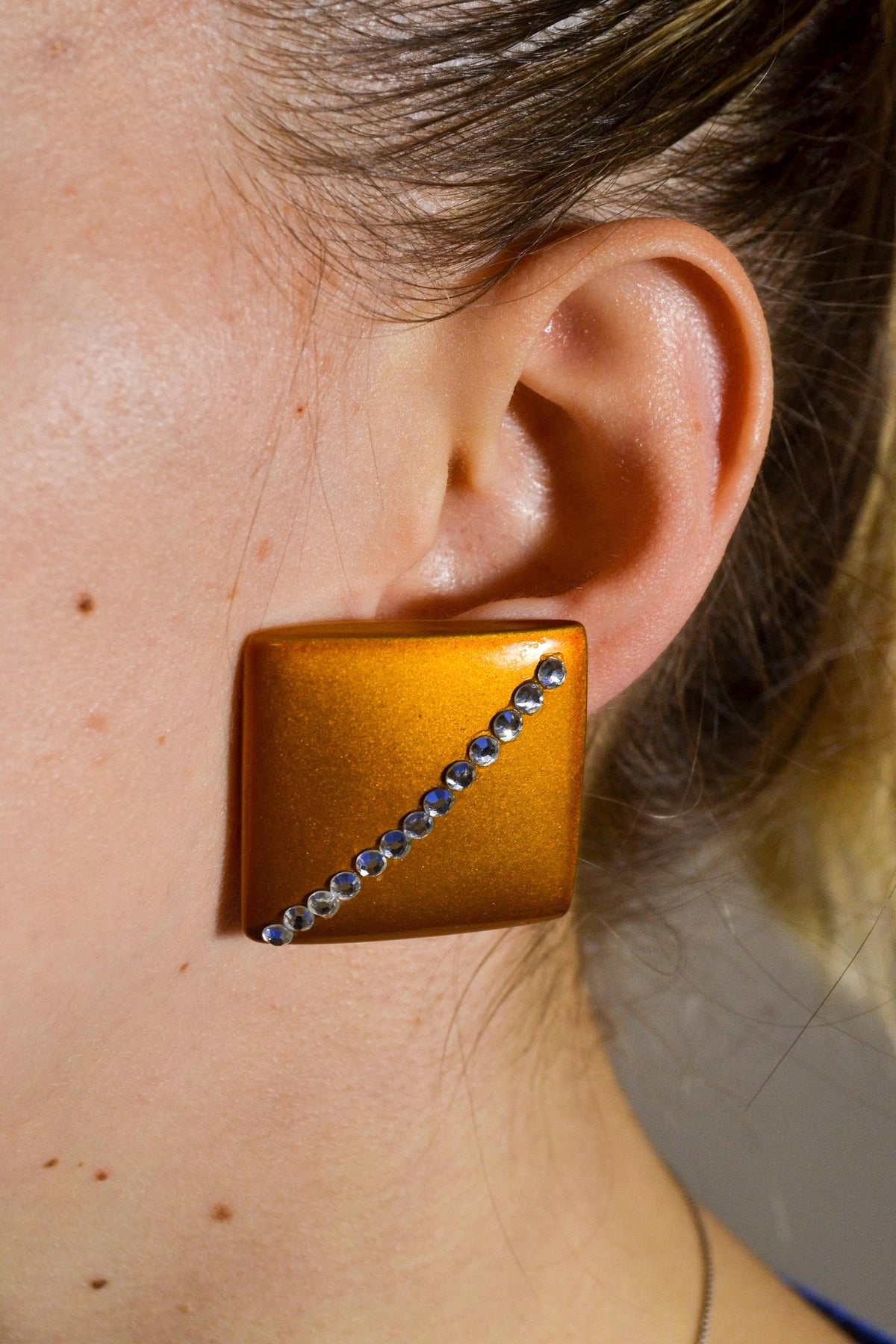 Vintage Clip-on Earrings W22040622  Vintage 