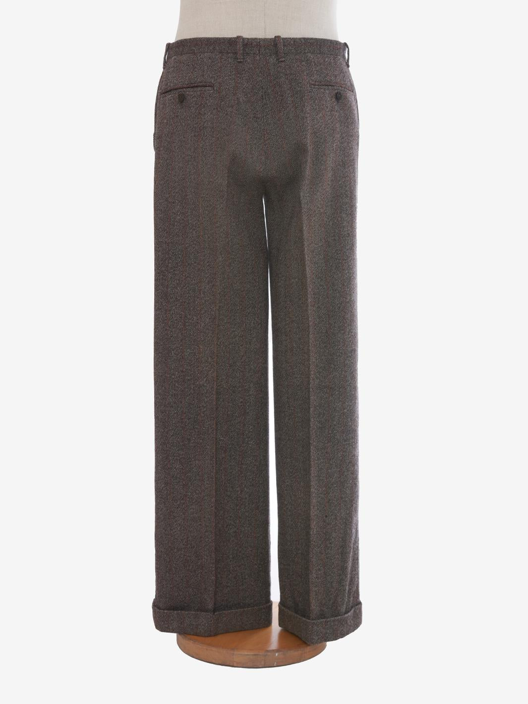 Brown herringbone suit U81_11/18  Vintage 