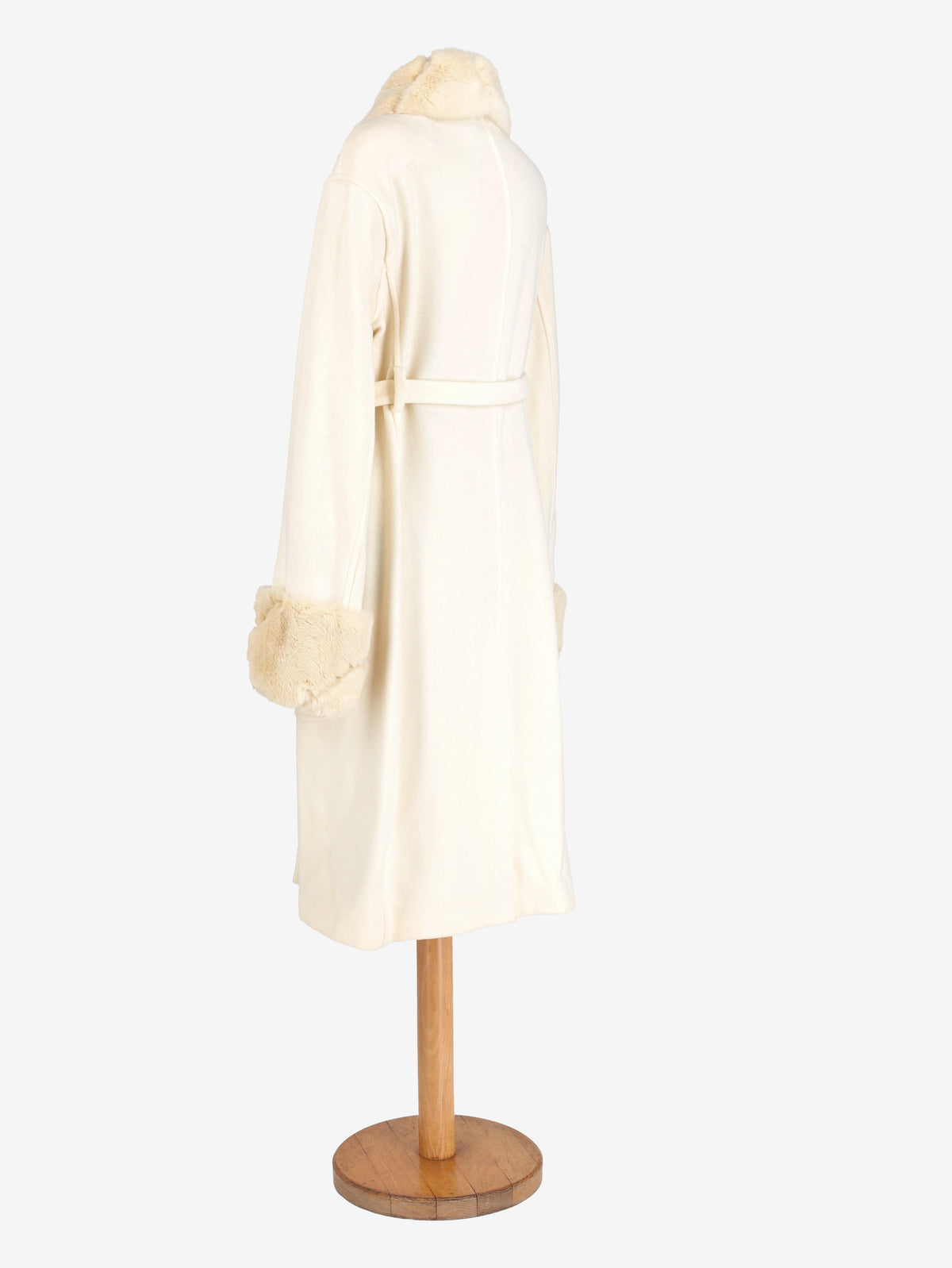 Fendi White Coat With Fur W2511.62  Fendi 