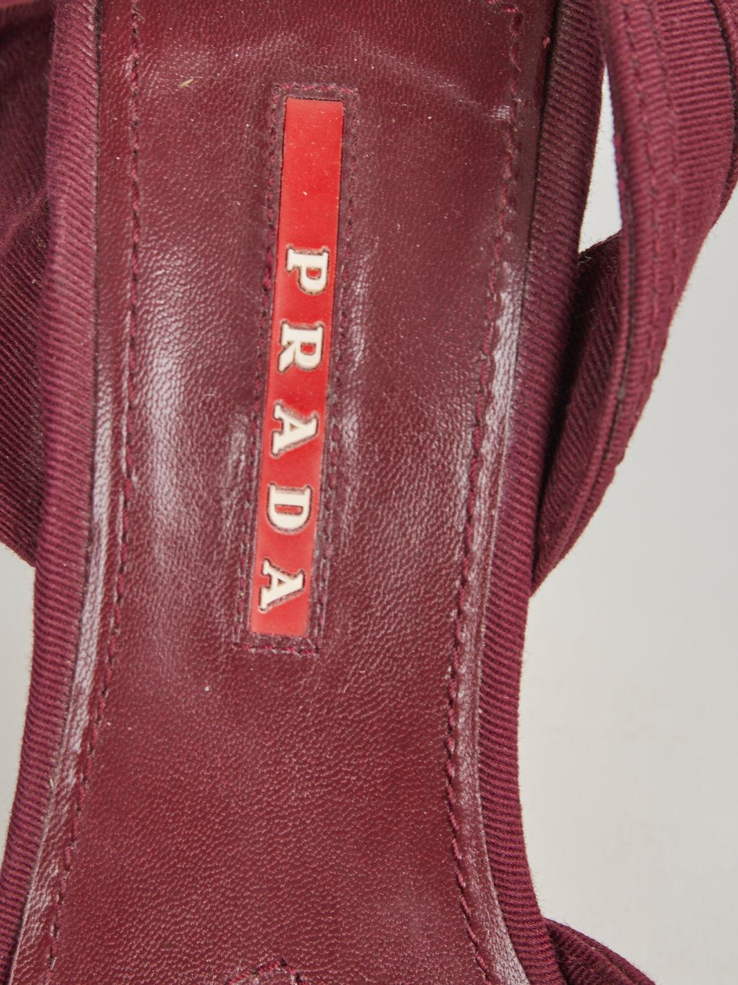 2010 Prada espadrilles in burgundy-colored open toe canvas with wedge W2110074  Prada 