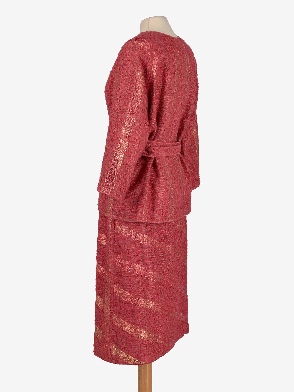 Chanel Pink Bouclé Suit MZ1914018  Chanel 