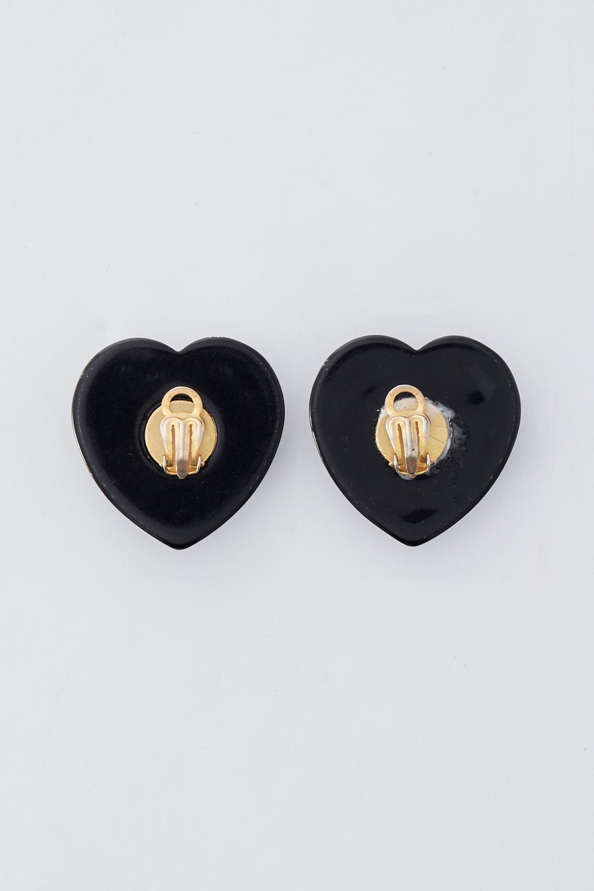 Correani Clip-on Earrings W2202071  Correani 