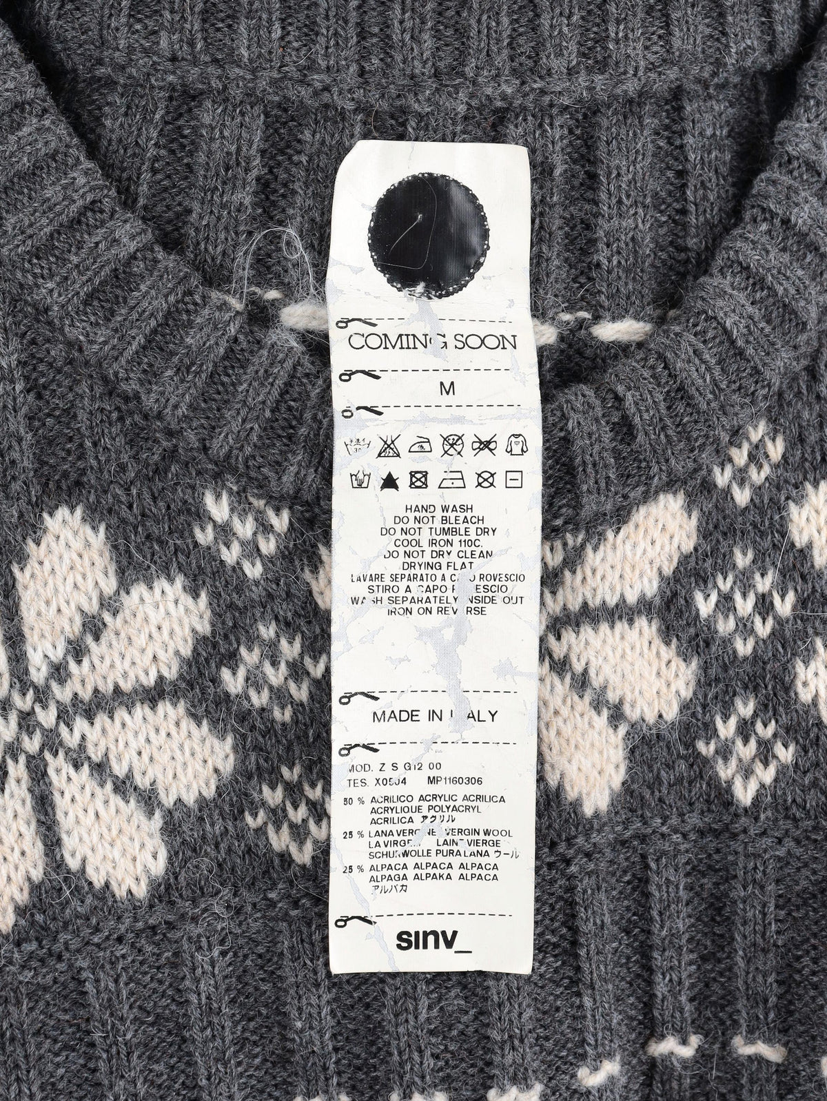 Yohji Yamamoto Coming Soon collection Knitted Wool Sweater with Floral Design BR261025.86  Yohji Yamamoto 