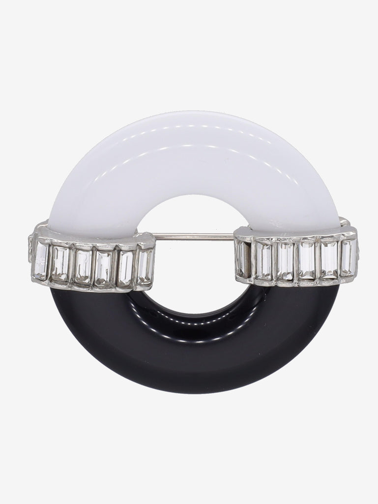 Kenneth Jay Lane White And Black Circle Brooch CVR24.1.140  Kenneth Jay Lane 
